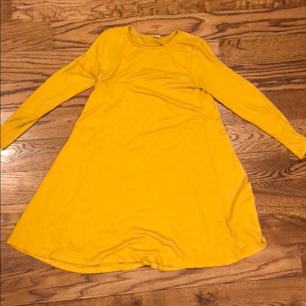 Soft Yellow T-shirt Dress